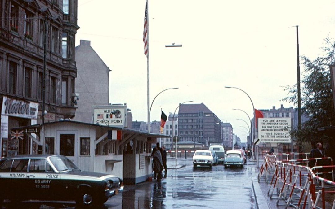 Checkpoint Charlie in 1963
