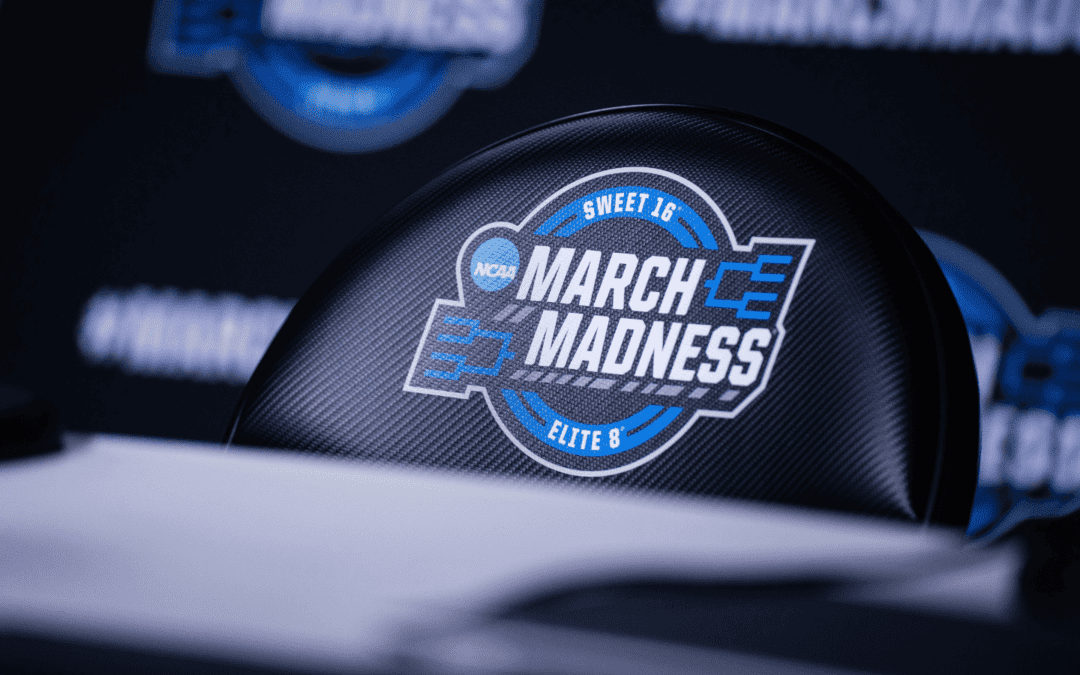 Look Back | March Madness: Dean Smith Visits an RA Banquet
