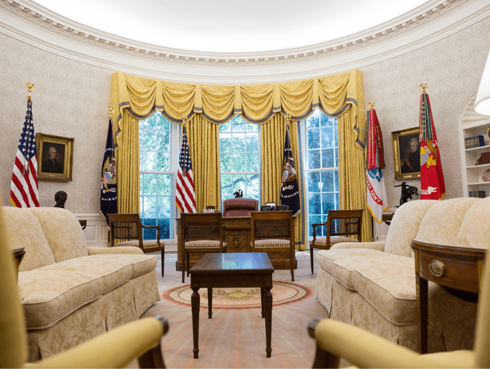 A photo of the Oval Office in 2017.