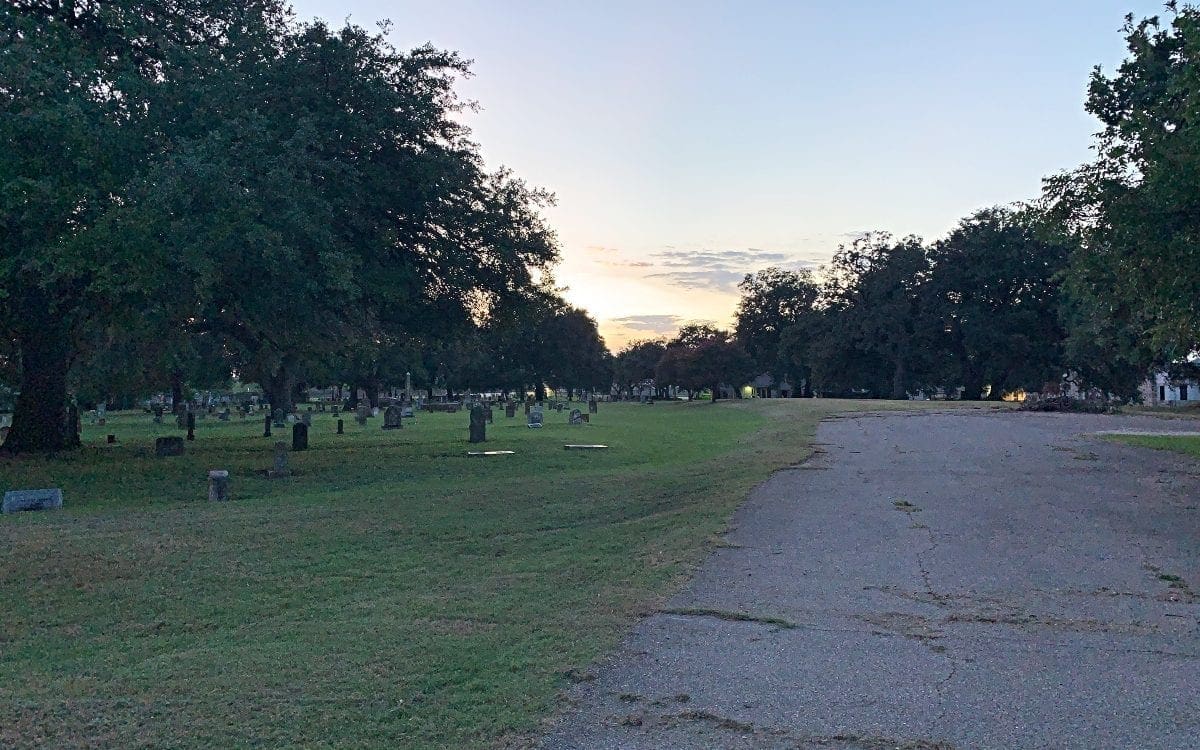 Upper terrace of First Street Cemetery in Waco