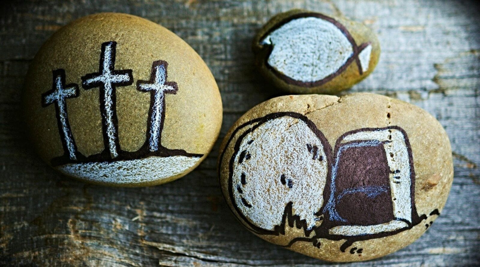 Stones with empty tomb