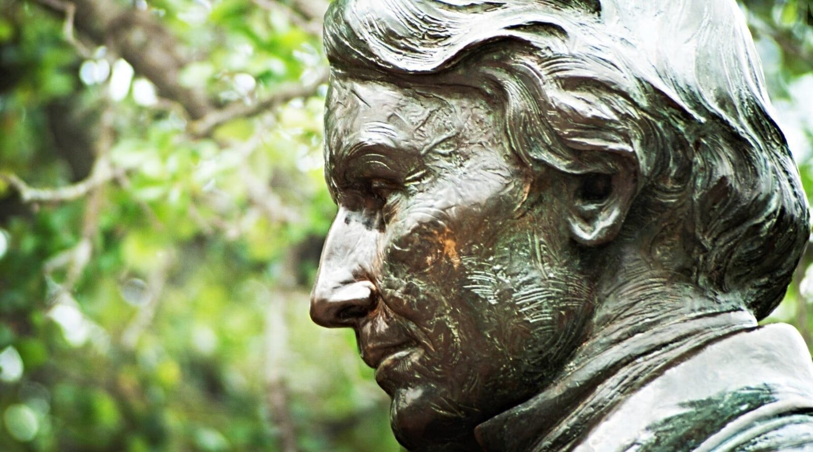 Statue of Judge Robert Emmett Bledsoe Baylor on Baylor University campus
