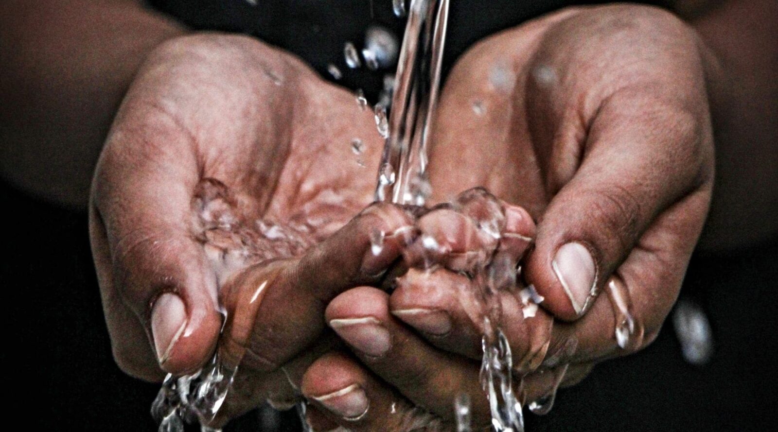 Water pouring on hands