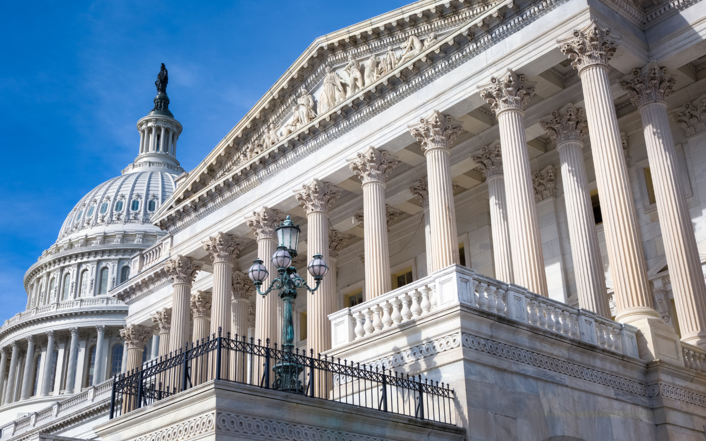 An exterior photo of the steps leading into the U.S. Senate Chamber.