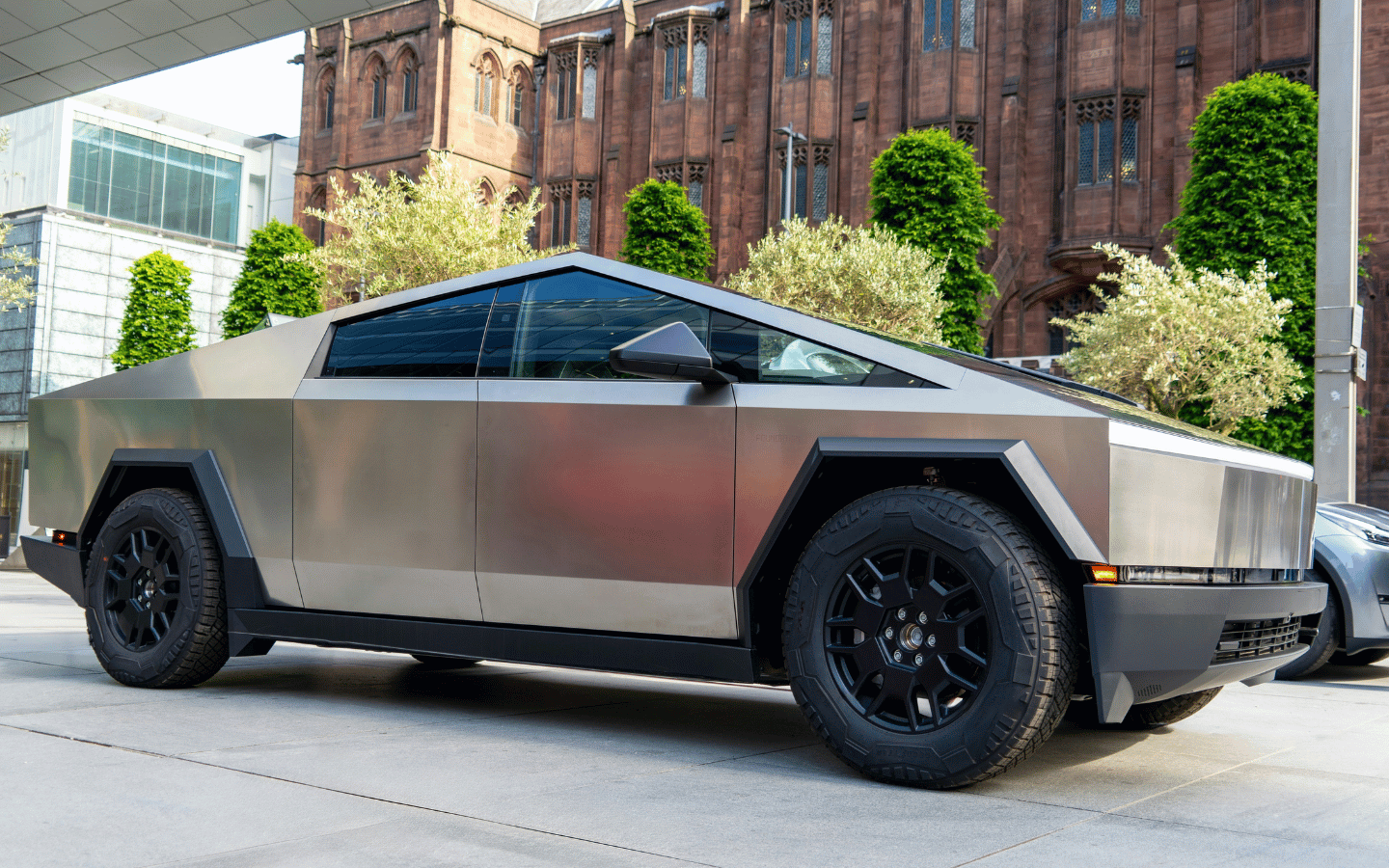 A Tesla Cybertruck
